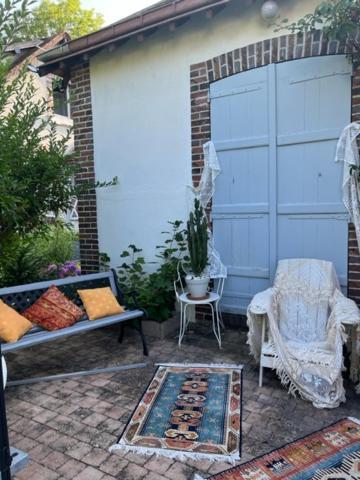 Yinloft Appartement Sainte-Gemme-Moronval Buitenkant foto